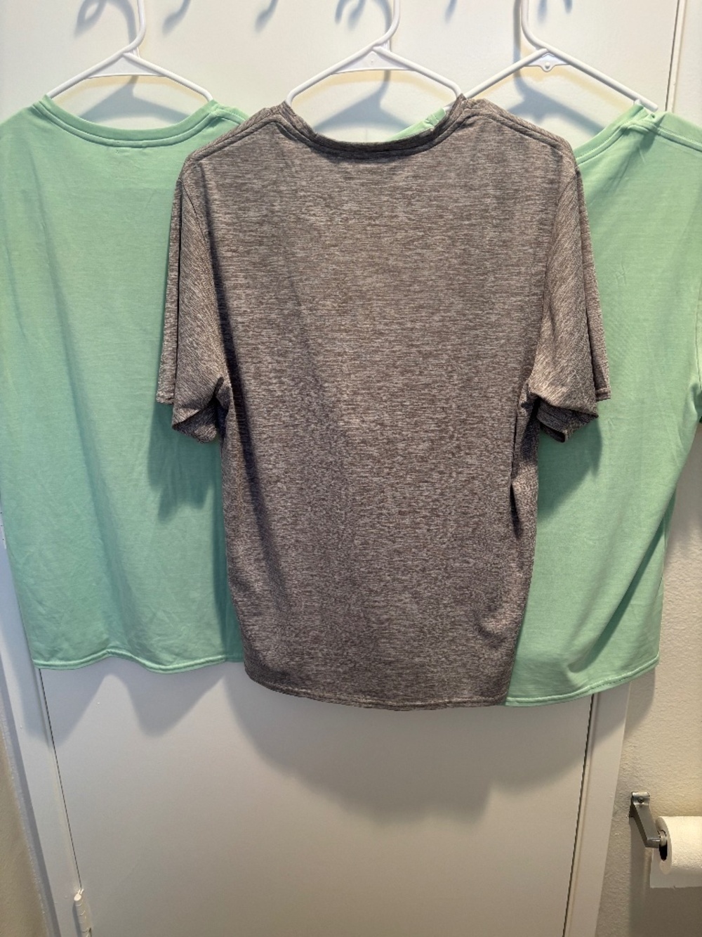 Lot of 3 Men’s Patagonia capilene cool daily tees size medium like  new!